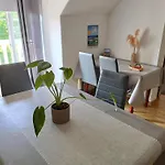Les Terrasses De Puys Apartment
